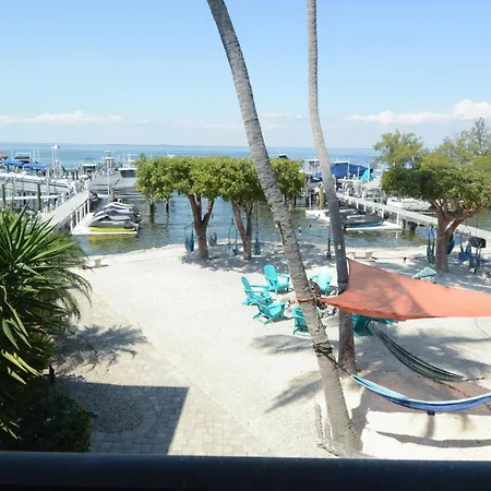 C 14 Moon Bay Appartement